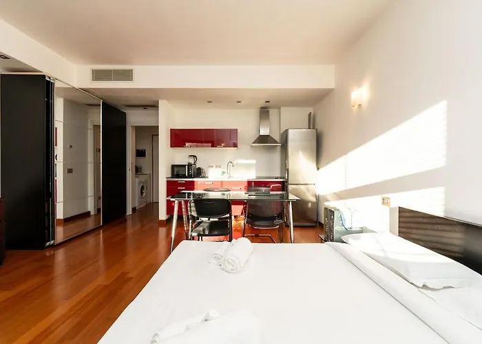 Smart Vitruvio 43 Apartment *