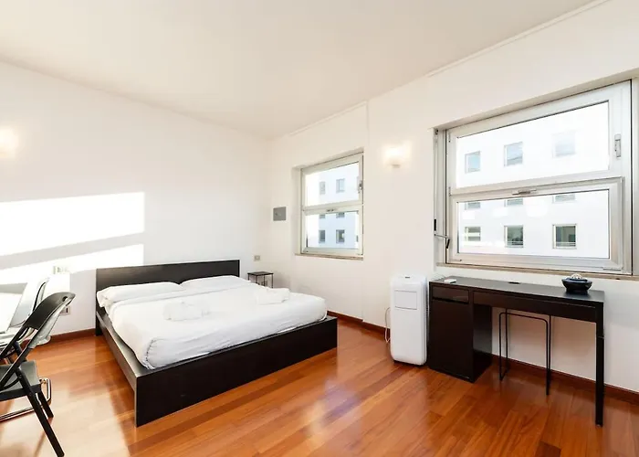 Smart Vitruvio 43 Apartment Milan